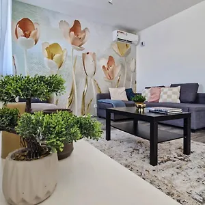 Apartman Amphora Luxury With Free Private Parking And Cozy Balcony, Budapest
